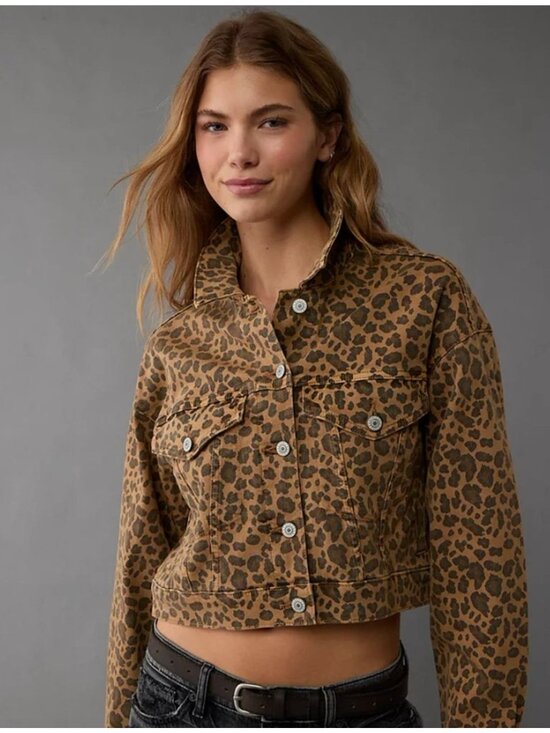 American Eagle Jackets & Blazers - American Eagle AE Cropped Animal Leopard Print Denim Jacket Jean Size L
